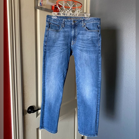 American Eagle Outfitters Other - American Eagle Outfitters Men’s Original Straight Jeans